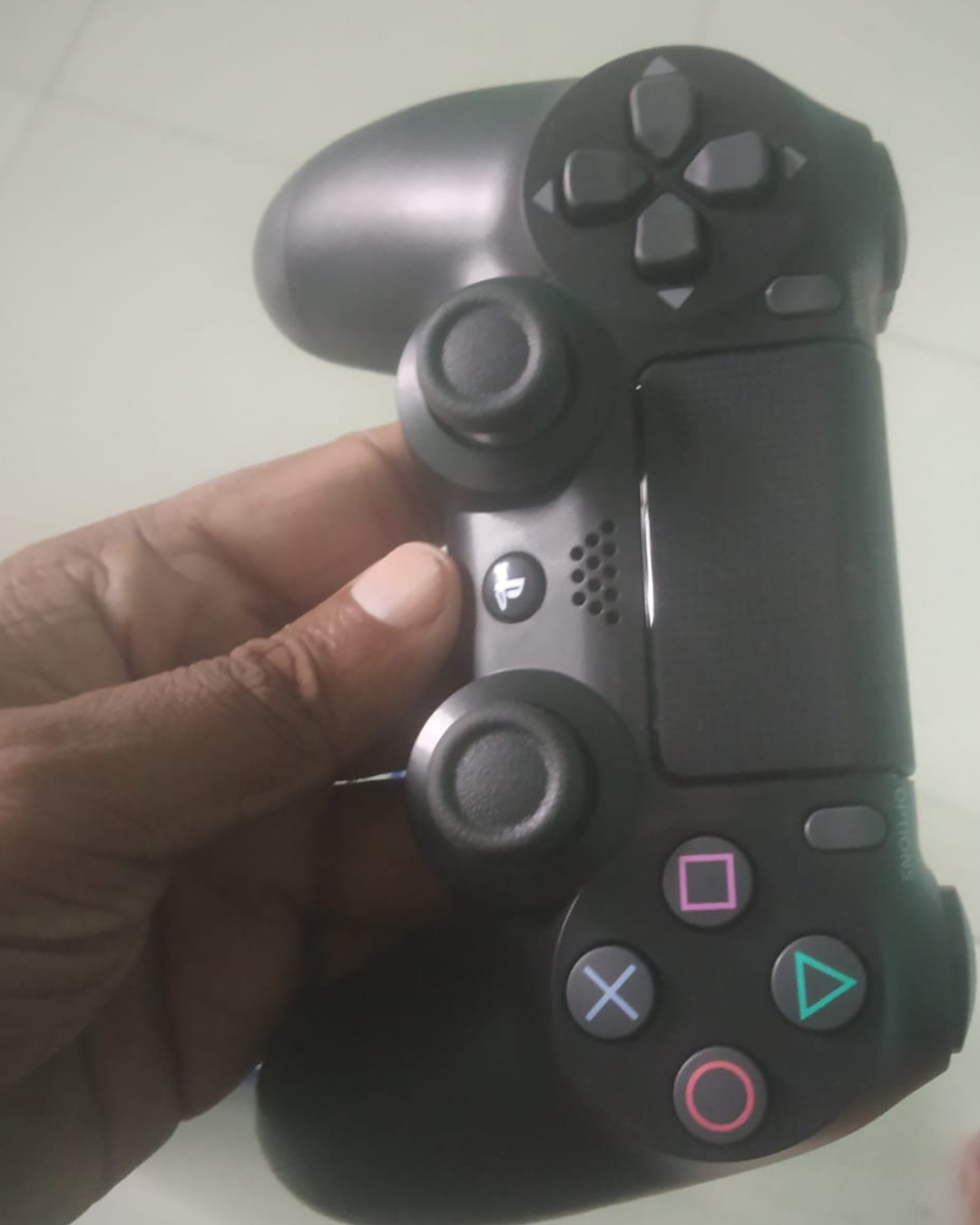 (Less Used) Official Sony Dualshock 4 Black V2 Wireless Controller PS4 (LESS USED)